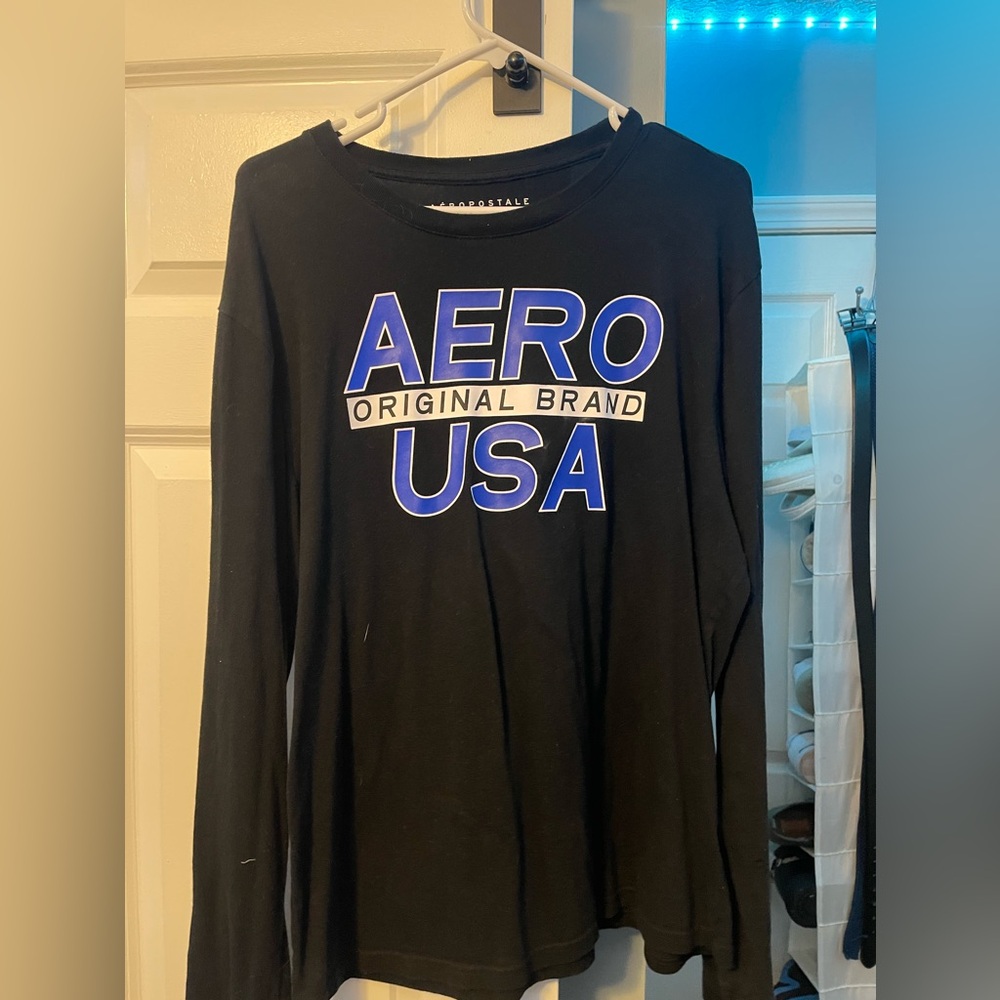 Large Black Aeropostale Long Sleeve T-Shirt